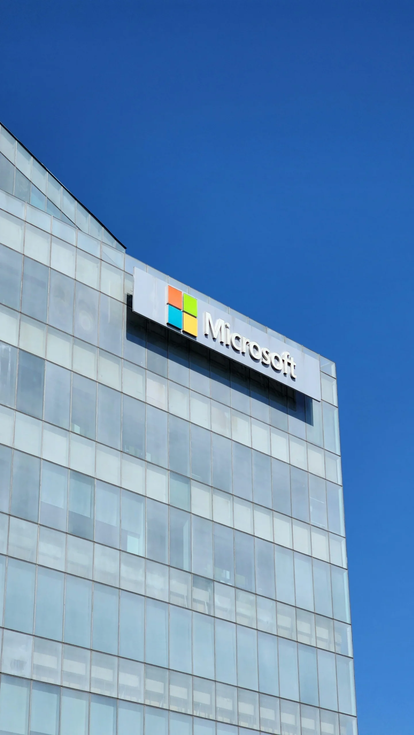KERAMIDA — Sustainability — Climate and Decarbonization Consulting Services — Microsoft Supplier Carbon Accounting Partner